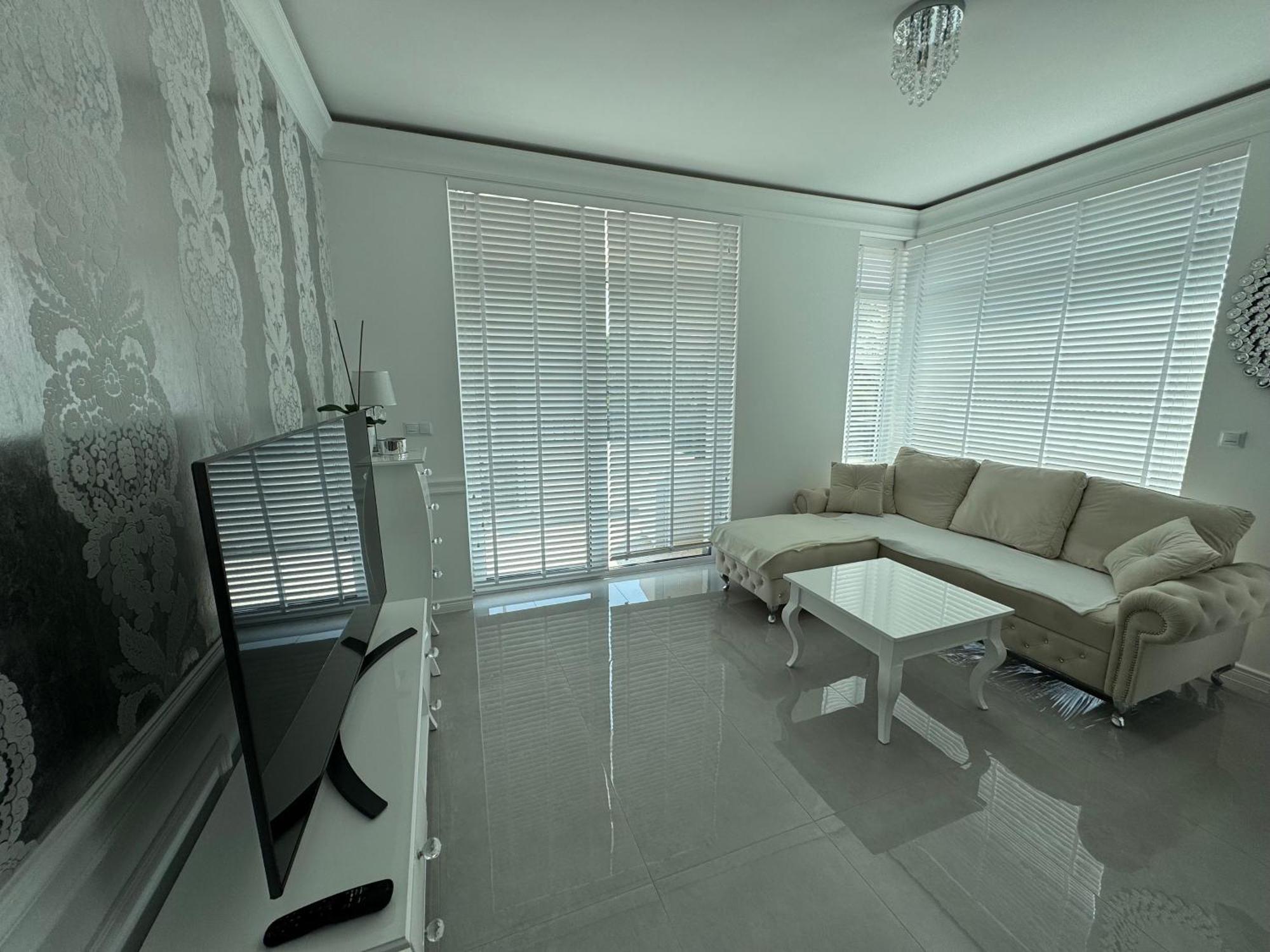 Apartament Glamour 10B- Premium Z Basenem วูแคนชิน ภายนอก รูปภาพ